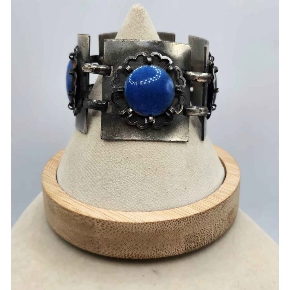 Metal Square Link Bracelet With Blue Accent Stones